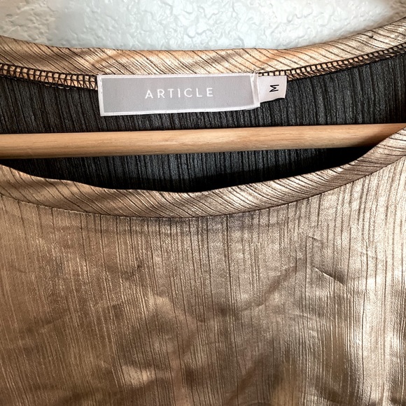 Article Gold Tee - Picture 4 of 4